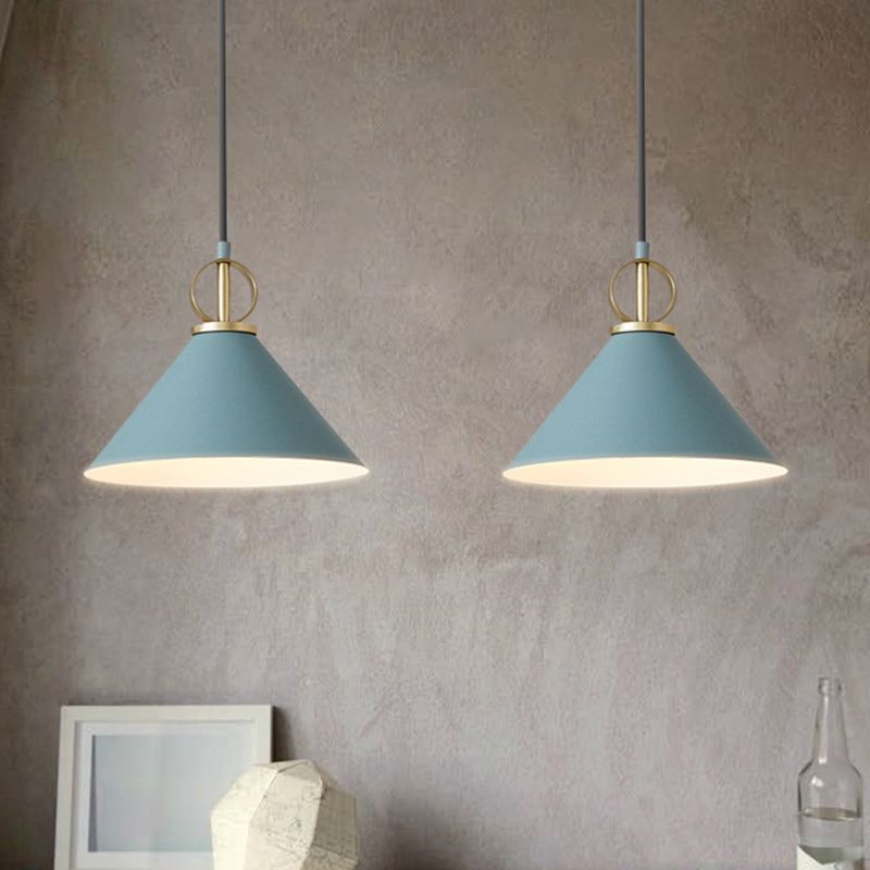 Cone Shaped Pendant Lighting Nordic Metal Single-Bulb Suspension Light for Dining Room