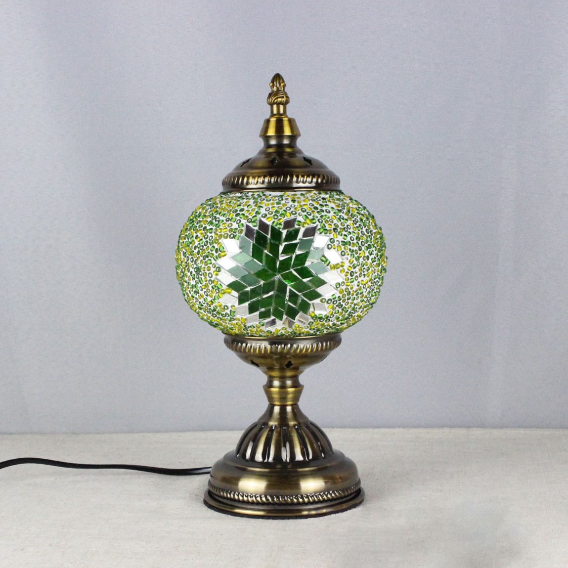 Southeast Asia Style Turkish Mosaic Desk Light Glass Lamp Shade Table Lamp Fixture