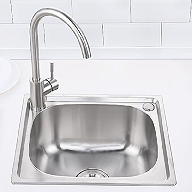 Modern Single Bowl Kitchen Sink Stainless Steel Sink with Basket Strainer