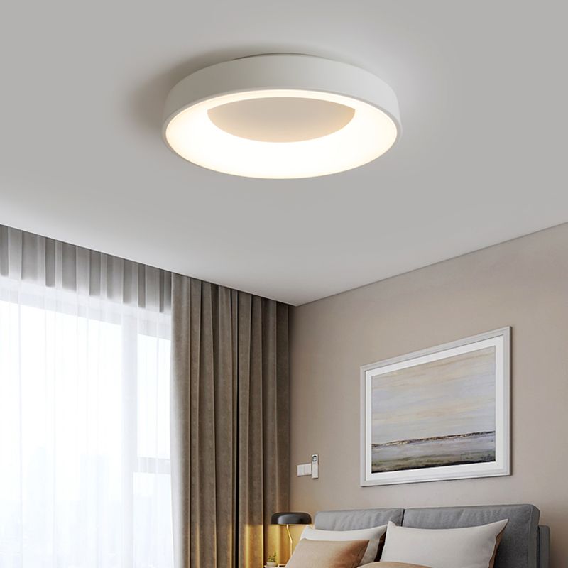 White Ceiling Light Fixture Minimalism Flush Mount with Metal for Bedroom