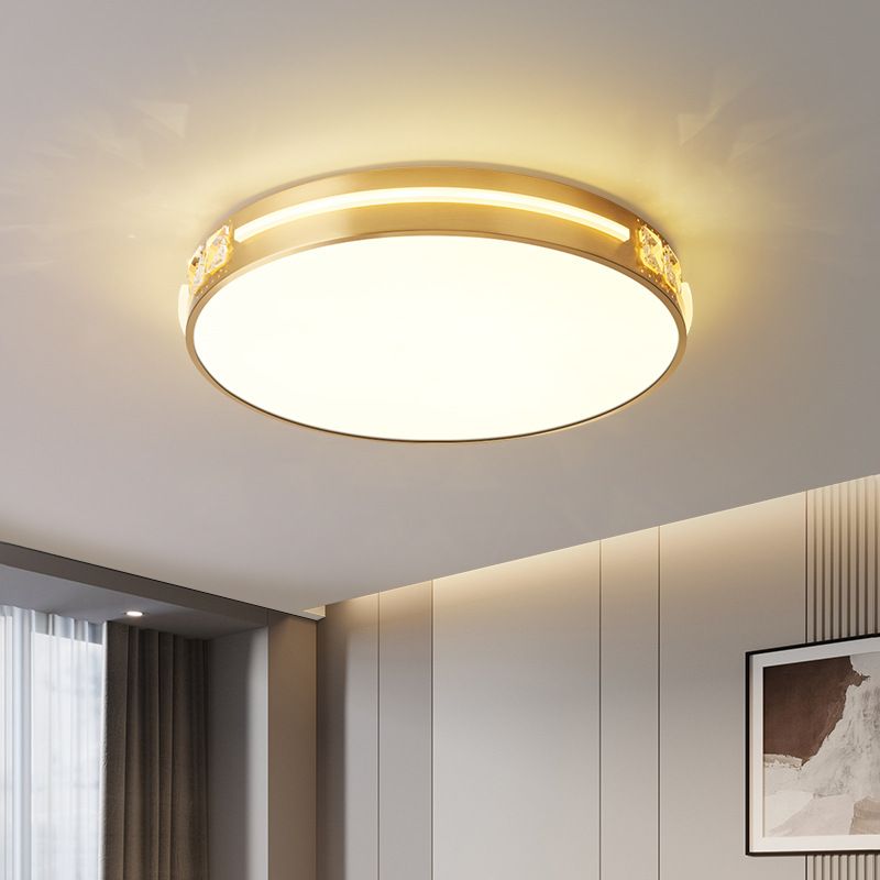 Contemporary Ceiling Lighting Circle Flush Mount Fixture in Gold for Bedroom