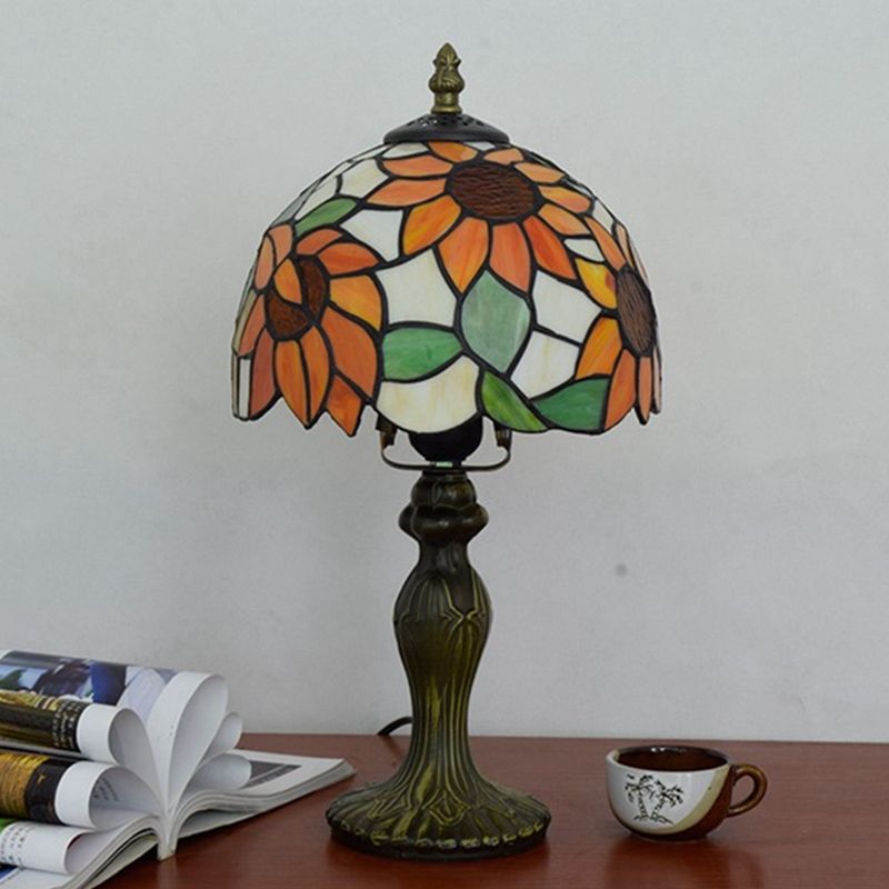 1-Light Table Lamp Tiffany Sunflower Pattern Stained Glass Nightstand Light in Orange