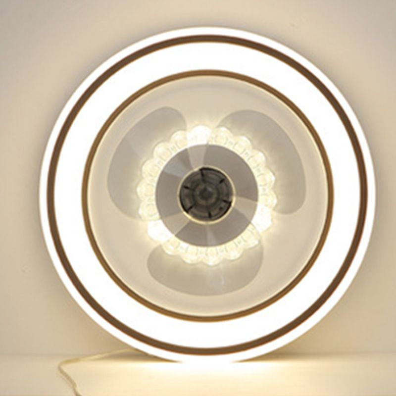 Éclairage de ventilateur de chambre ronde