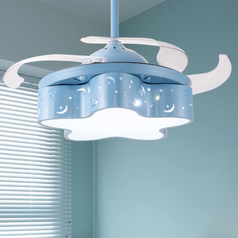 Forma de dormitorio de la estrella Ventilador colgante de dormitorio Metal Niños nórdicos 4 Blades transparentes LED Semi Flushmount en blanco/rosa/azul, 66 "de ancho