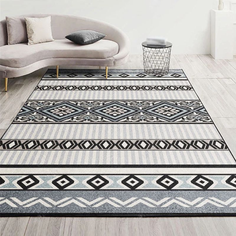 Grey Bohemian Area Carpet Polyester Americana Pattern Area Rug Anti-Slip Rug for Home Decor