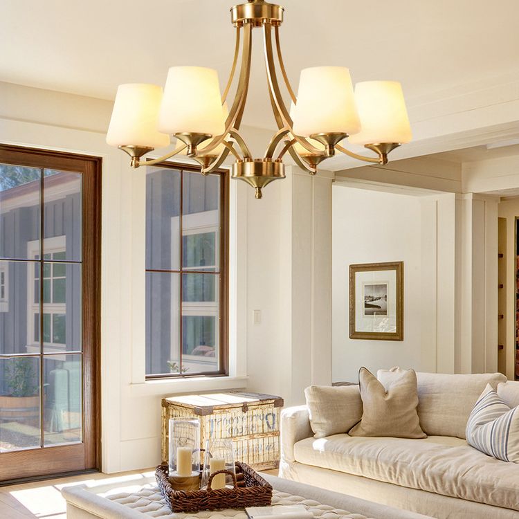 Postmoderner, kurviger Arm hängend Kronleuchter hellweiß weißer Glasschatten Deckenkraut in Gold für Wohnzimmer