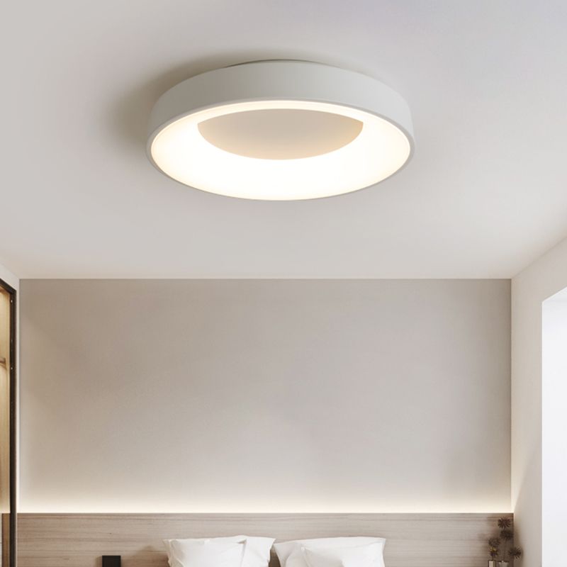 White Ceiling Light Fixture Minimalism Flush Mount with Metal for Bedroom