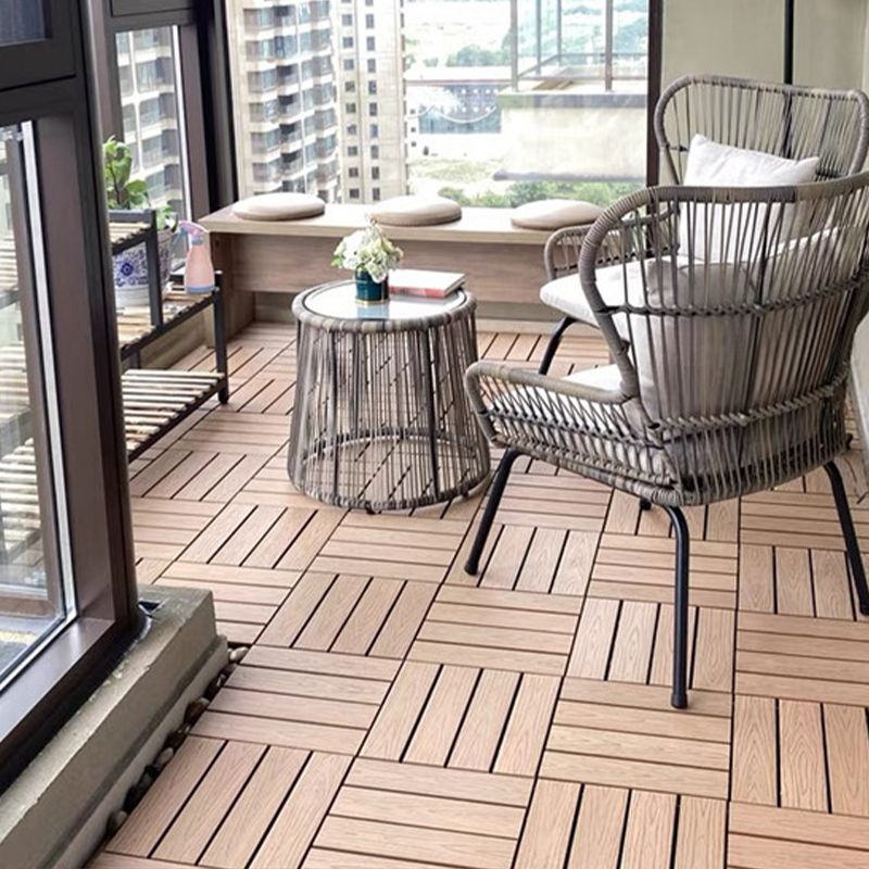 Modern Style Wood Flooring Anti-corrosion Square Outdoor Wood Flooring