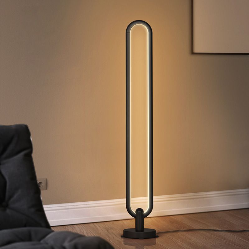 1 Light Oval-Shaped Floor Lamp Contemporary Metal Standard Lamps in Black