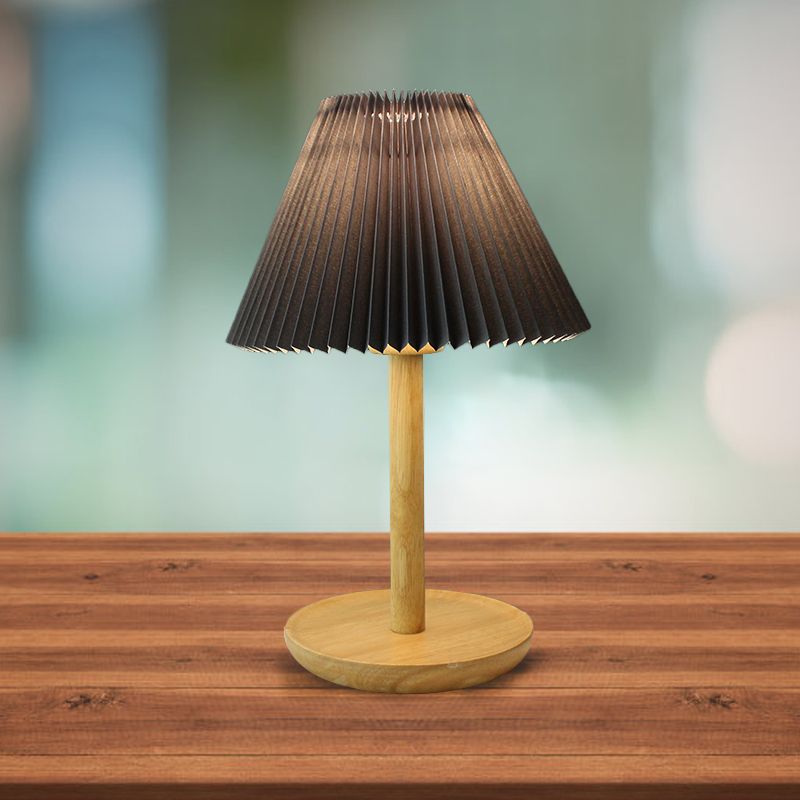 Folded Study Room Table Light Fabric 1-Bulb Kids Reading Lamp with Wood Base in Grey/White/Dark Gray