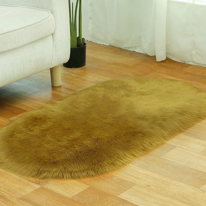 Multi Colored Plain Rug Faux Fur Minimalist Carpet Non-Slip Pet Friendly Stain Resistant Rug for Sitting Room