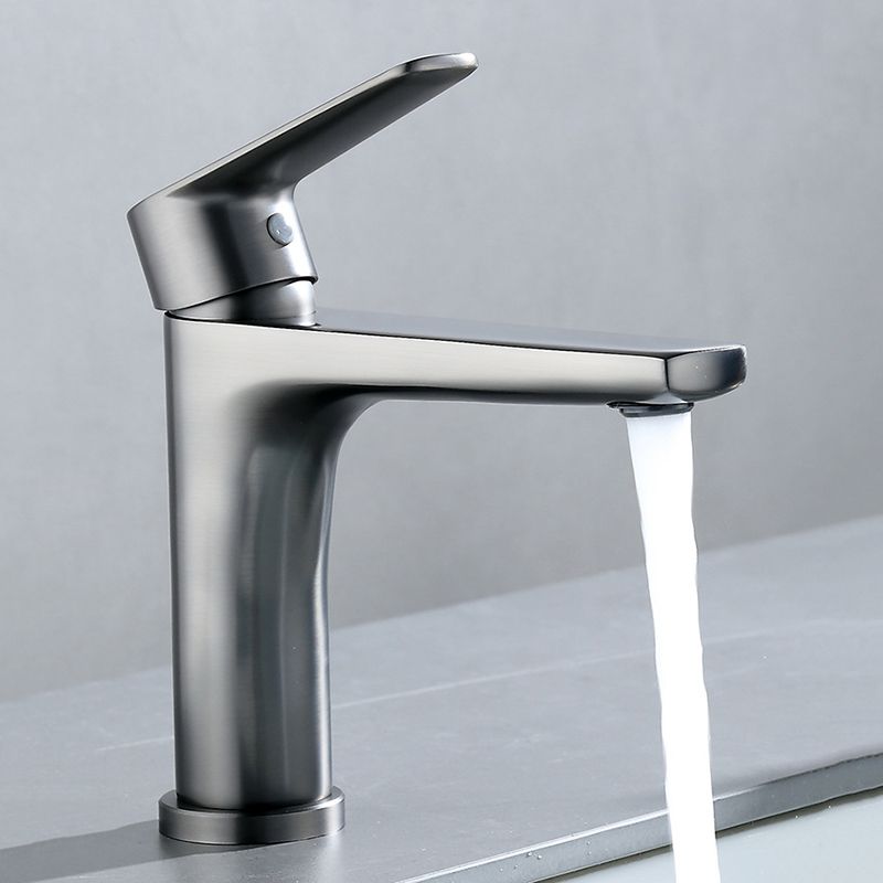 Contemporary Centerset Faucet Single Lever Handle Faucet for Bathroom