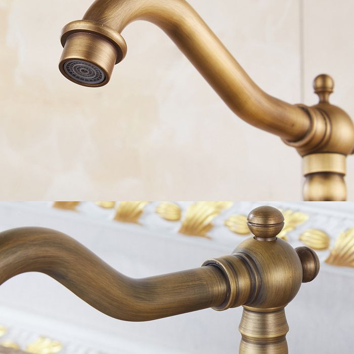 Traditional Standard Bar Faucet 1-Handle Kitchen Faucet in Gold