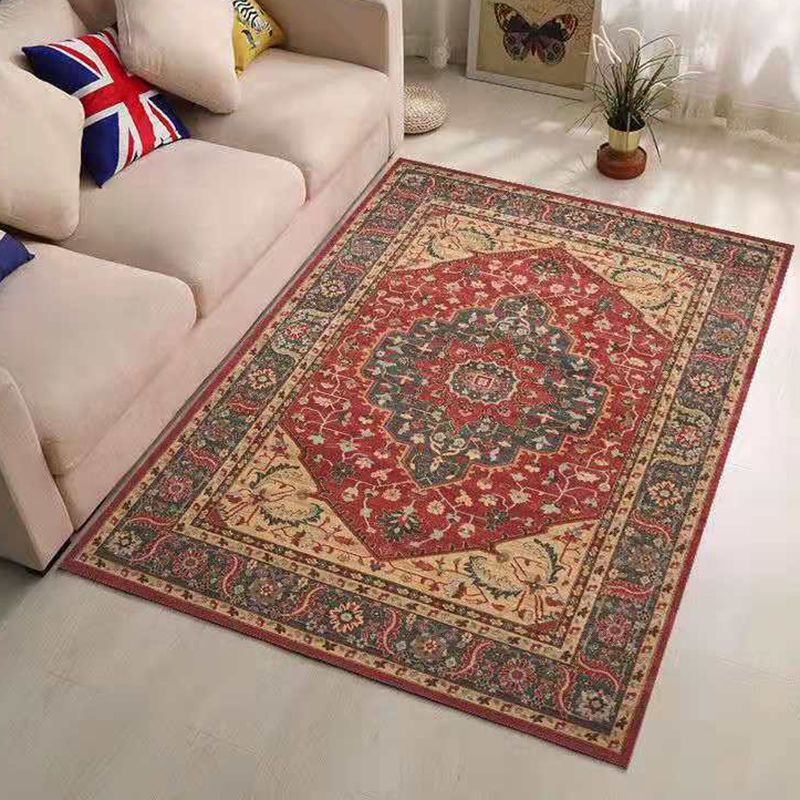 Elegant Red Tone Antique Carpet Polyester Medallion Indoor Rug Stain Resistant Rug for Living Room
