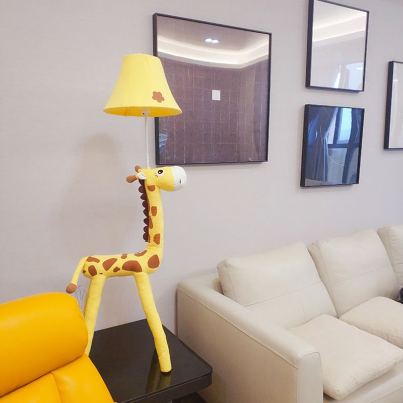 Red/Yellow Bell Shade Standing Floor Lamp Kids 1 Head Fabric Floor Lamp with Giraffe Base for Living Room