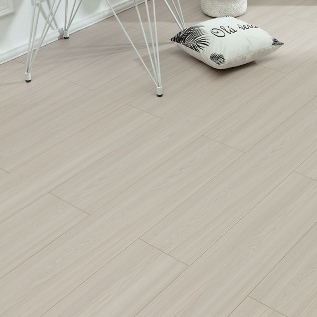 Traditional Laminate Flooring Scratch Resistant 15mm Thickness Laminate Floor