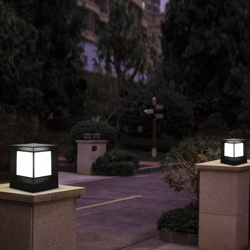 Modern Simple Aluminum Outdoor Light Rectangle Shape Solar Energy Pillar Lamp for Outdoor