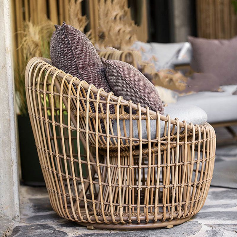 Rattan Patio Sofa Rust Resistant Outdoor Patio Sofa with Cushion