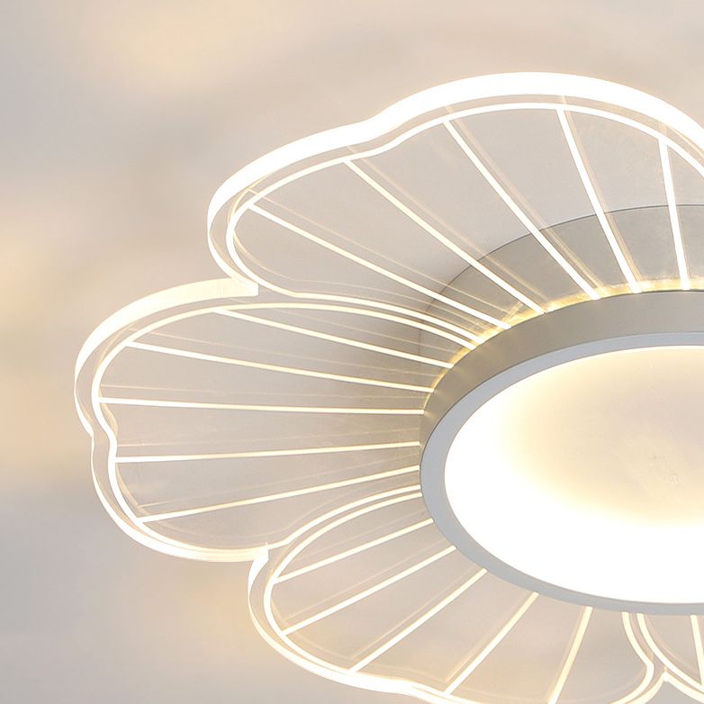 White Flower Ceiling Flush Mount Light Simple LED Acrylic Ceiling Mount Light Fixture