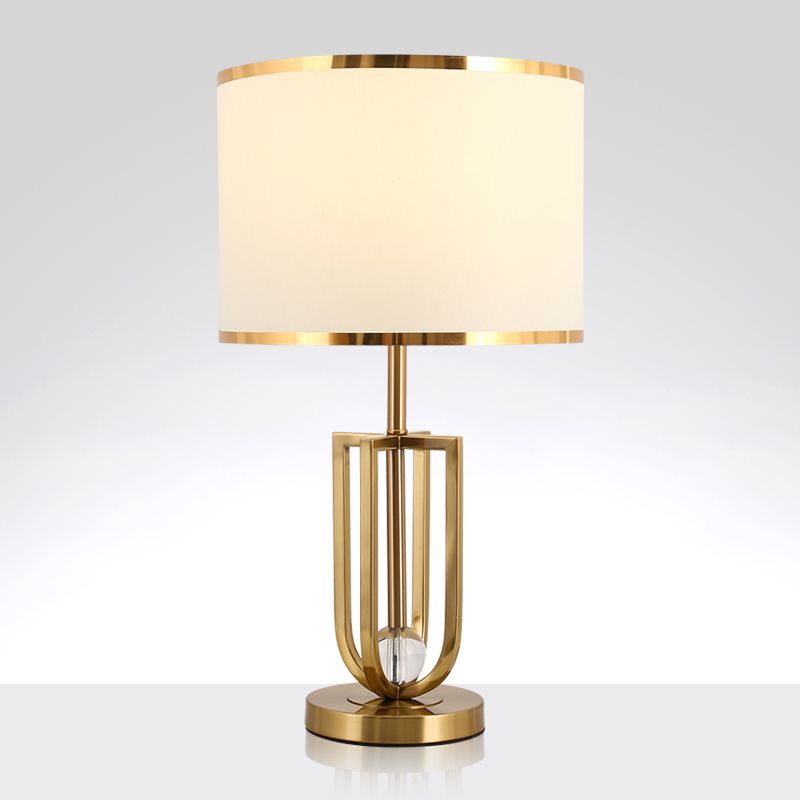 1 Bulb Metal Table Light Traditional Gold Intersected Frame Great Room Night Stand Lamp with White Fabric Shade