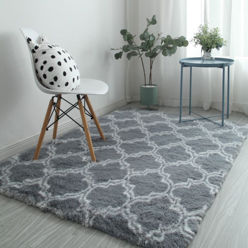 Fancy Modern Indoor Rug Multi-Color Quatrefoil Pattern Carpet Washable Pet Friendly Non-Slip Rug for Home Decor