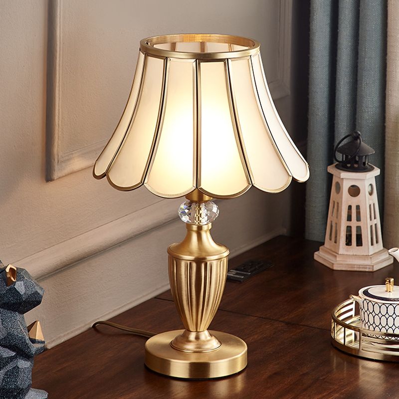 Colonial Gold Table Lamp Scalloped/Flared 1 Light Colonialism Night Lighting with Metal Base for Bedroom