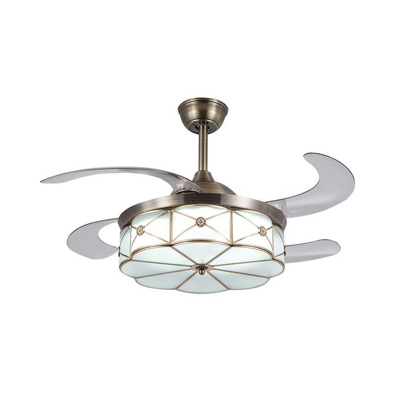 Ventilateur de salon LED Light Light Traditional Nickel Semi Flush avec une teinte en verre blanc festonné