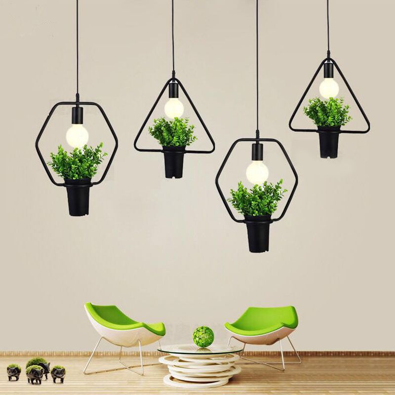 Geometrische hanger verlichtingsarmatuur loftstijl black metal hangend hanglampje