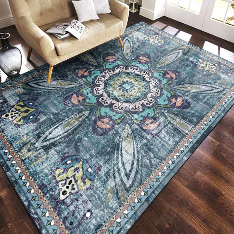 Multicolored Geometric Pattern Rug Polypropylene Retro Area Carpet Anti-Slip Backing Pet Friendly Rug for Home