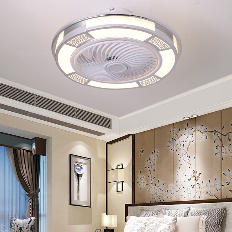 Modern Style Round Ceiling Fan Light Metal 1 Light LED Flush Light for Restaurant