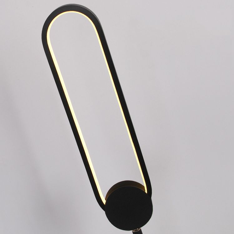 Lampe à foyer de salon oblong metal LED minimaliste debout lumière avec interrupteur de pied