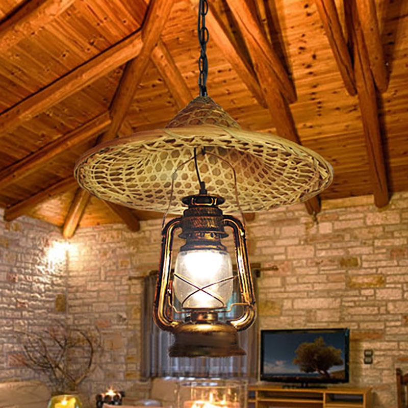 Ombre de lanterne en métal Hanging Light Country Style 12 "/23.5" W 1 Éclairage de pendentif beige bulbe avec design de chapeau en rotin