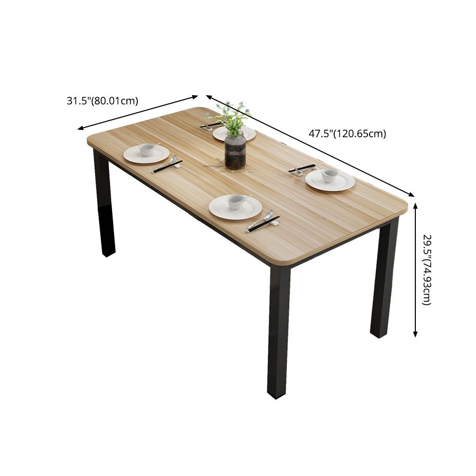 Table de style moderne avec table de hauteur standard de forme rectangulaire et base de 4 jambes pour usage domestique