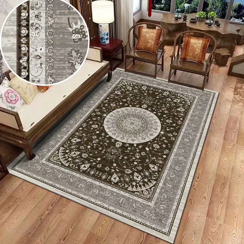 Orange Traditional Rug Polyester Graphic Rug Stain Resistant Rug for Living Room