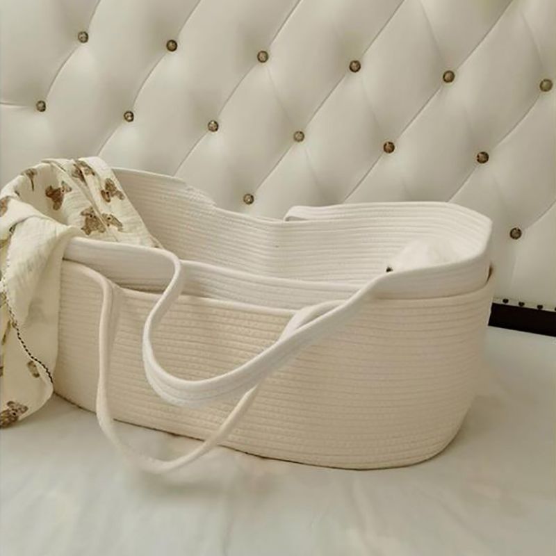 Portable Crib Cradle Foldable Oval Moses Basket for Newborn and Baby