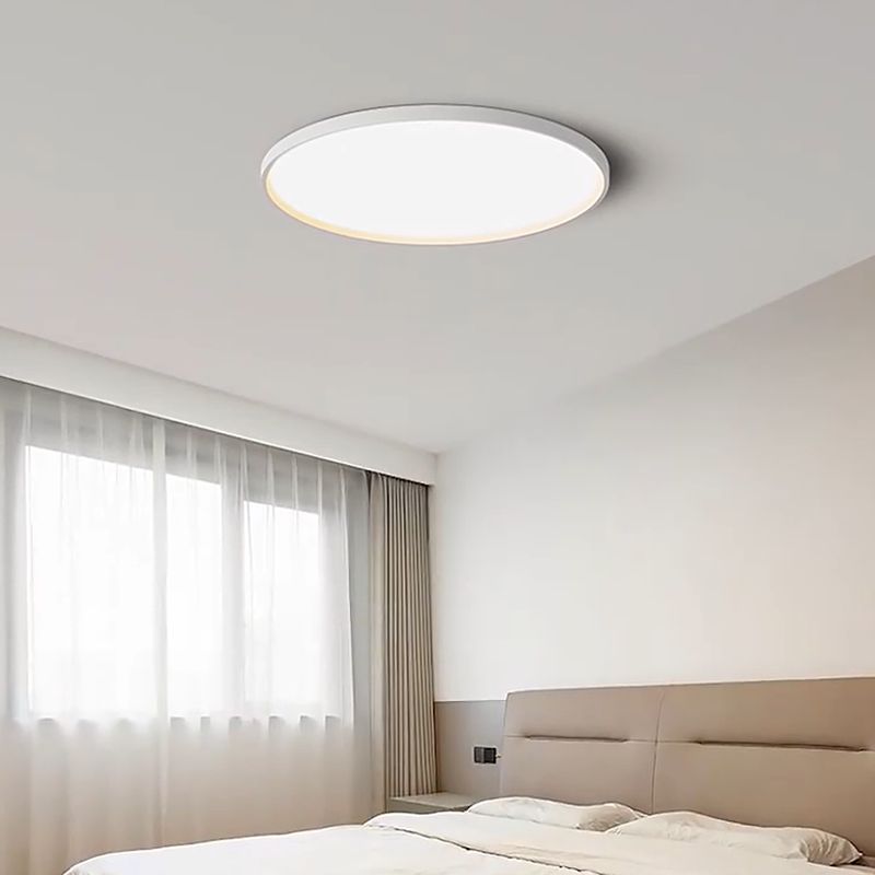 White Ceiling Light Fixture Simple Circle LED Flush Mount for Bedroom