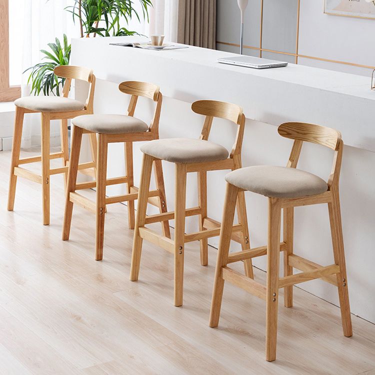 Scandinavian Rubberwood Upholstered Bar Stools Matte Finish Footrest Stool