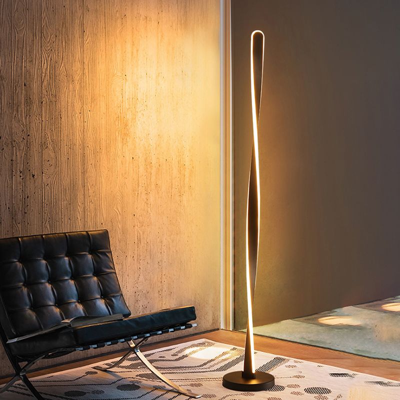 Acrylic Twisted Stick Floor Lighting Simplicity Black/White LED Stand Up Lamp with Spiral Design in Warm/White Light