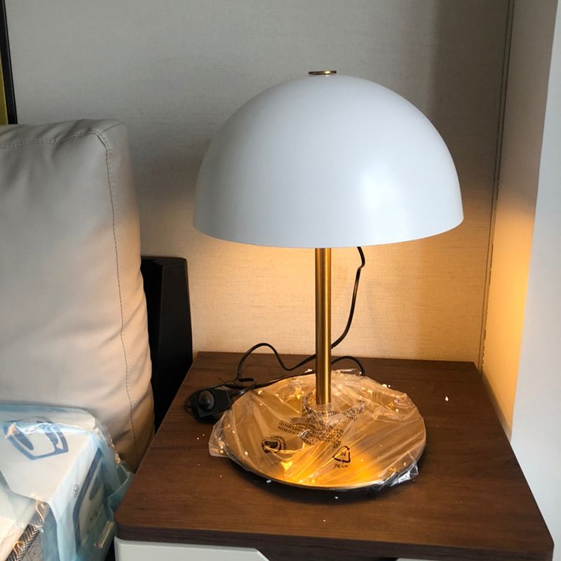 Dome Night Table Light Postmodern Metal 1-Light Bedroom Night Lamp with on-off Switch