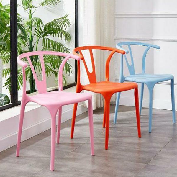 Contemporary Plastic Kitchen and Dining Room Chair Slat Back Side Chair