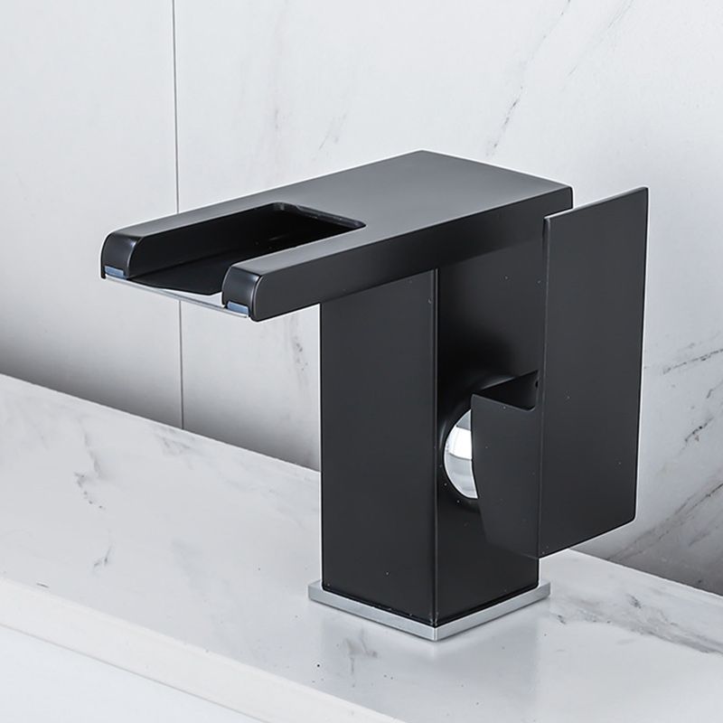 Contemporary Sink Faucet Solid Color Low Arc Bathroom Vessel Faucet