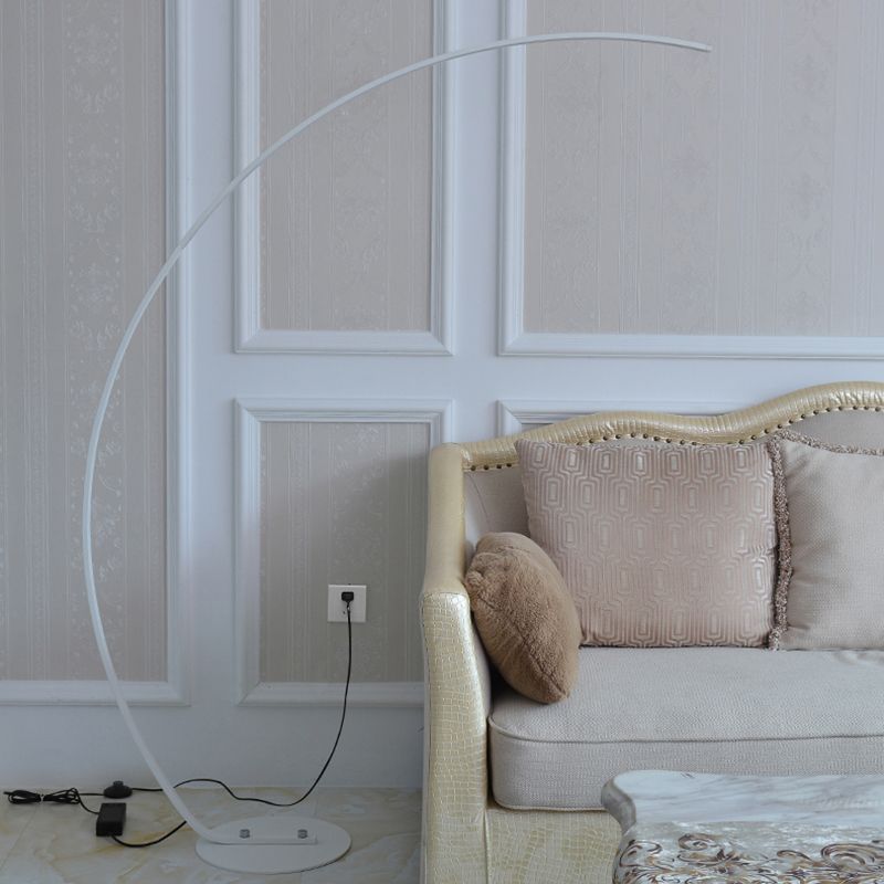 Metal Linear Shape Floor Lamp Modern Style 1-Light Floor Lamp Fixture