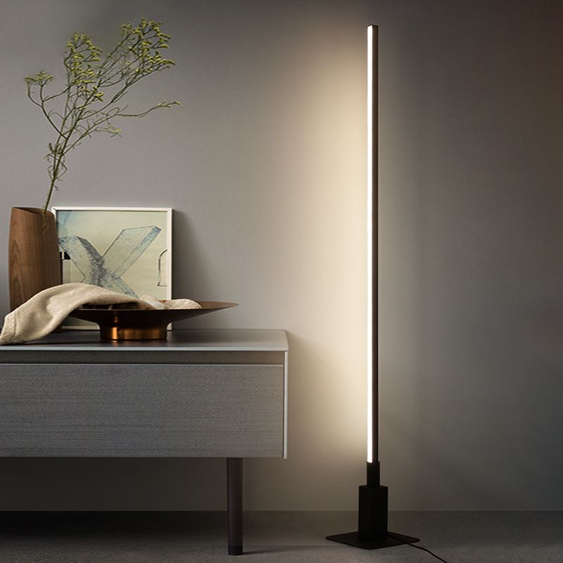 Nordic Style Bedroom Standing Lamp Aluminum Linear LED Floor Reading Light