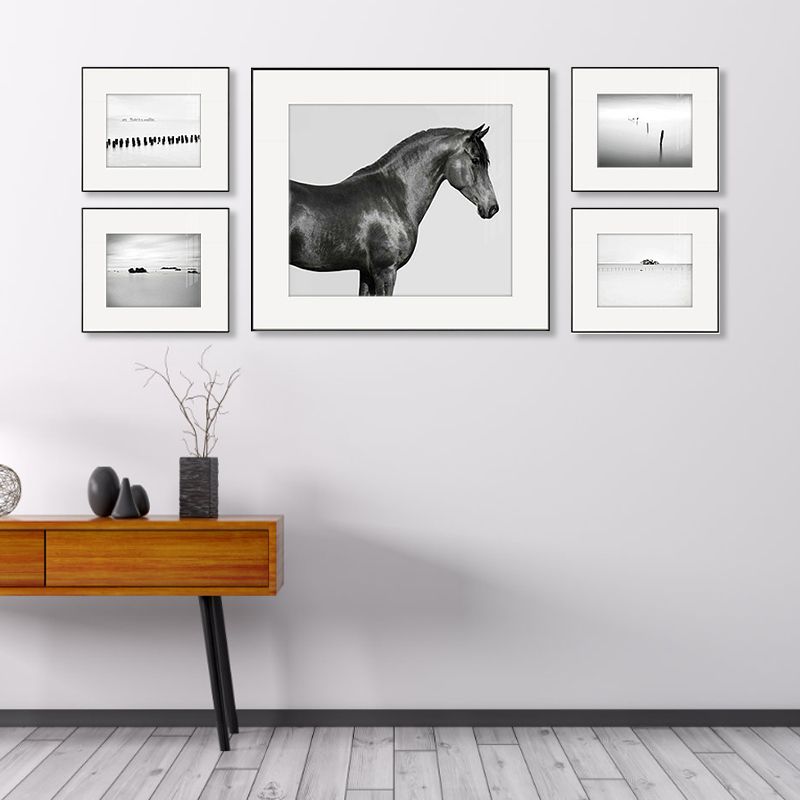 Photography Horse Pattern Wall Decor Dining Room Wild Animal Canvas Art in Light Color