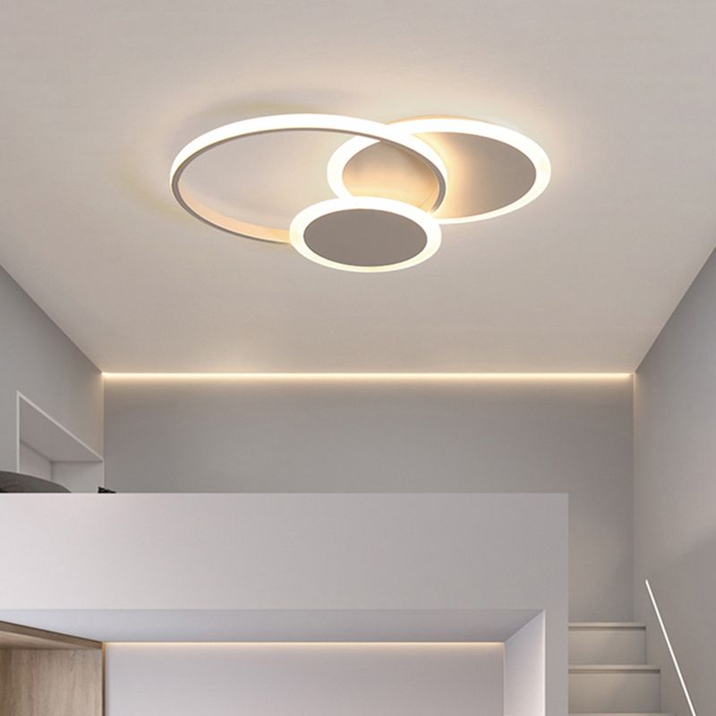 Circles Close to Ceiling Lighting Minimalist Style Metal LED Flush Mount Lighting