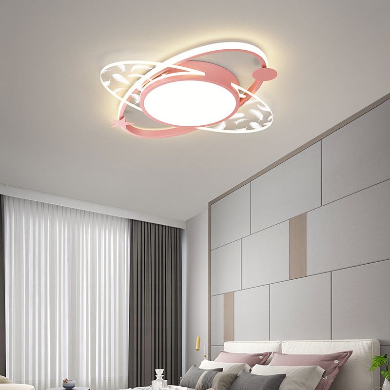 Metal Ovals Ceiling Mounted Lamp Fixture Minimalist Style LED Ceiling Light