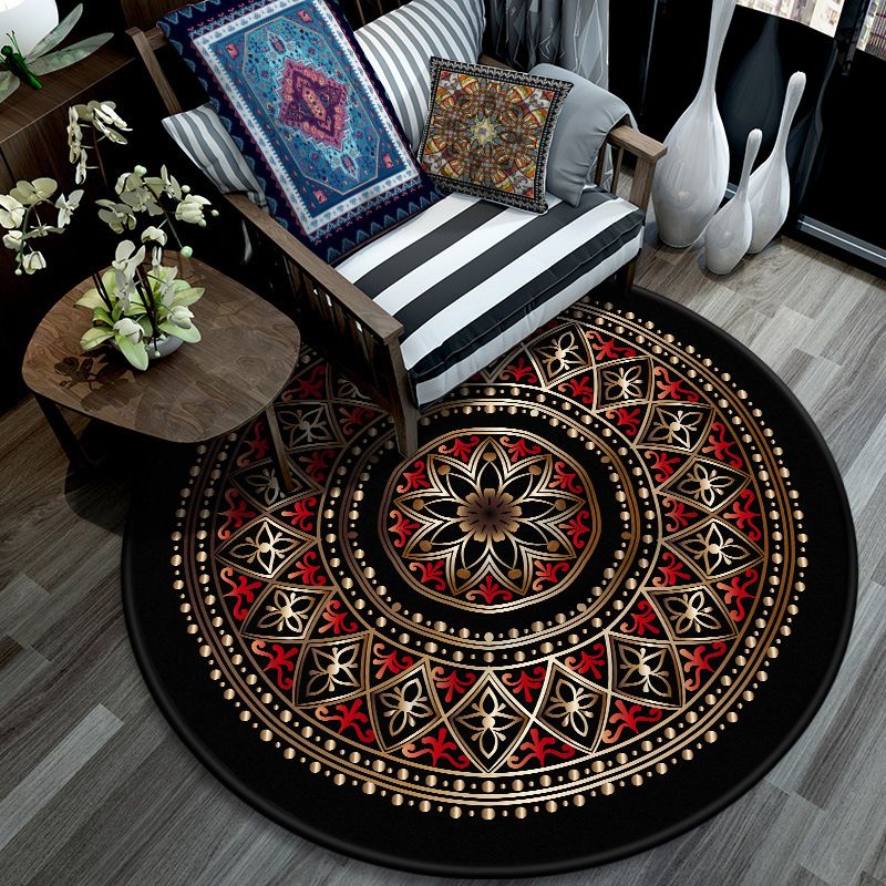 Retro Mandala Indoor Rug Dark Color Moroccan Carpet Polypropylene Non-Slip Pet Friendly Washable Rug for Sitting Room