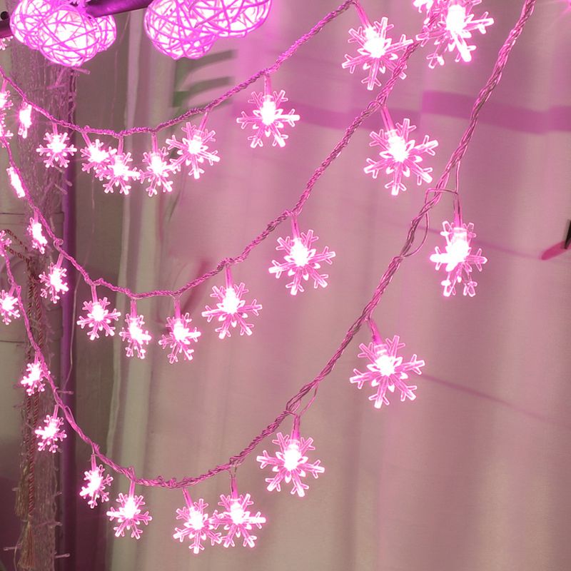 Battery Powered Snowflake LED String Light Decorative Plastic Festive Light for Indoor