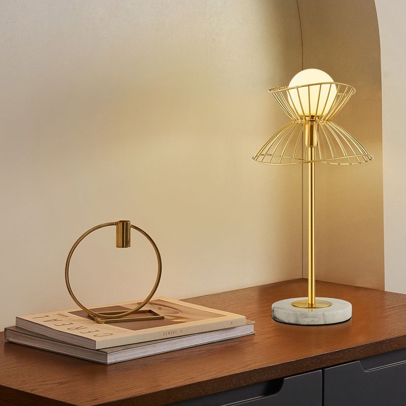 Globe Metal Night Table Light Modernist 1 Bulb Gold Nightstand Lamp for Study Room