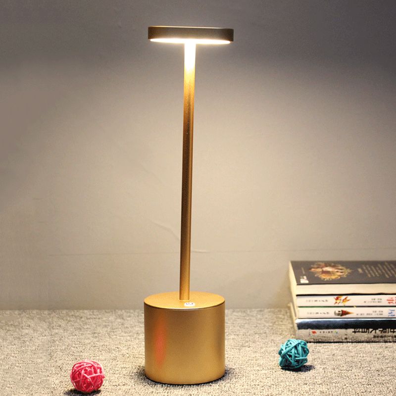 Gold Finish Squared Panel Table Light Minimalist LED Metal Desk Lamp for Dining Table